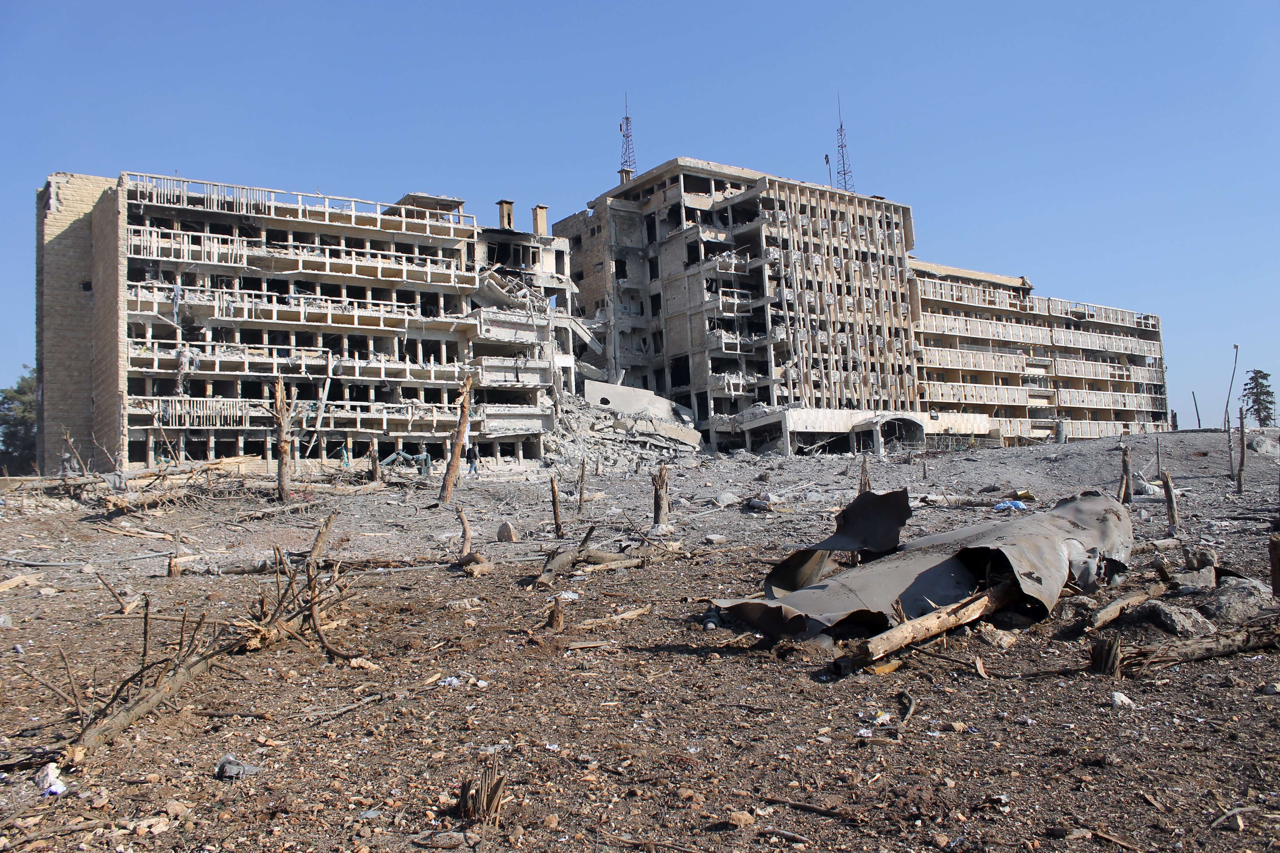 El hospital Al Kandi de Alepo muestra las huellas de la destrucción causada por los combates