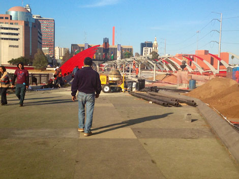El multimodal debió quedar listo a finales del 2012.