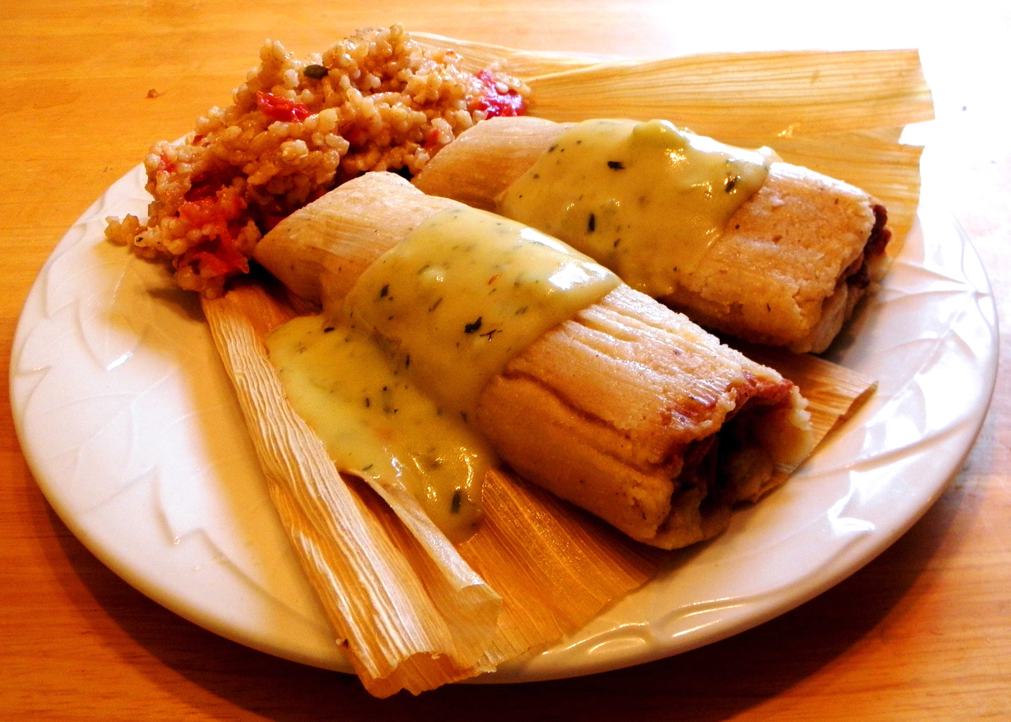 Un 65% prefiere comer tamales la noche del 24. 