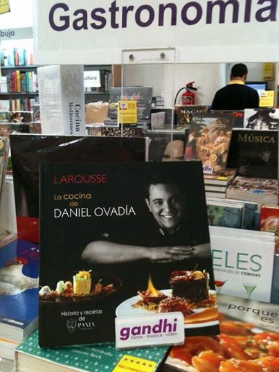 "La cocina de Daniel Ovadía" es editado por Larousse.