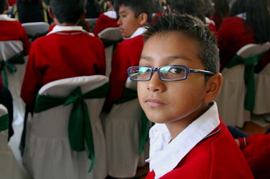 Los apoyos son parte del programa “Ver Bien para Aprender Mejor”.
