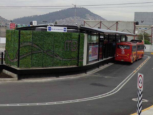 La Línea 5 del Metrobús, en su recorrido de Río de los Remedios a San Lázaro, transporta cada día 60 mil usuarios.