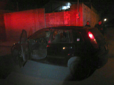 Los agresores aparentemente viajaban una camioneta color negro con placas NJP 2726.