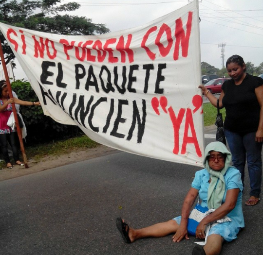 Prostestan damnificados en Tabasco.