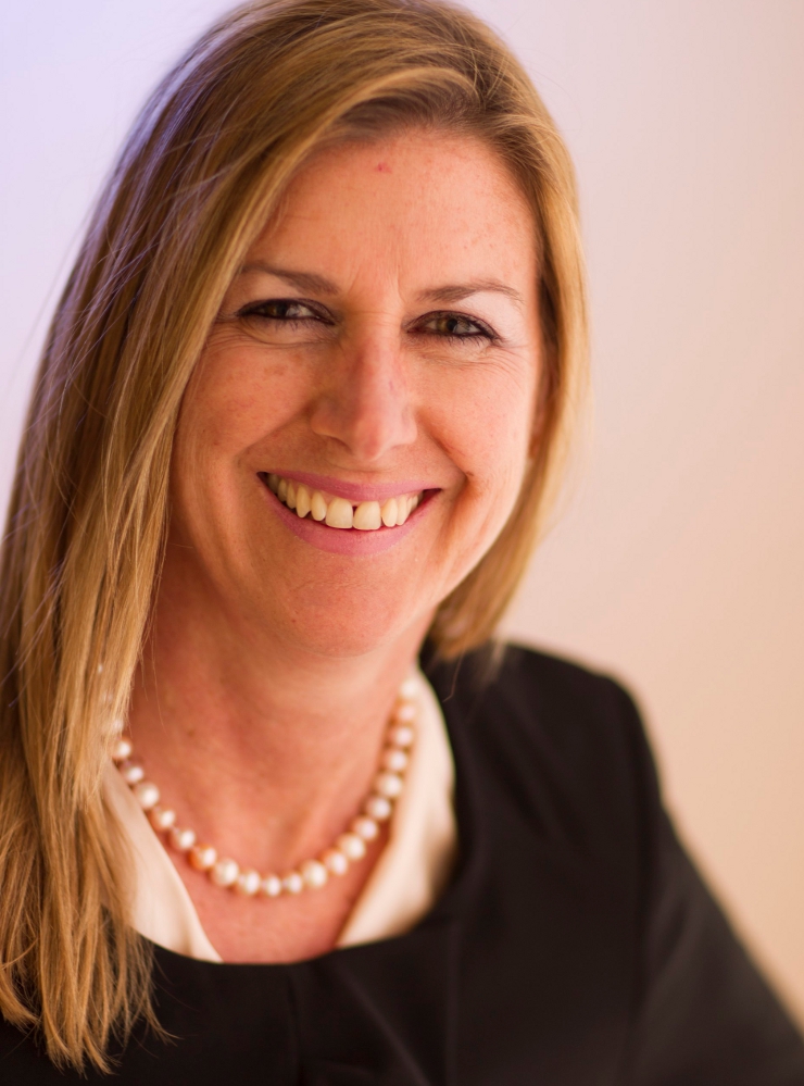 Anna Tudela, vicepresidenta de asuntos regulatorios en la minera Goldcorp.