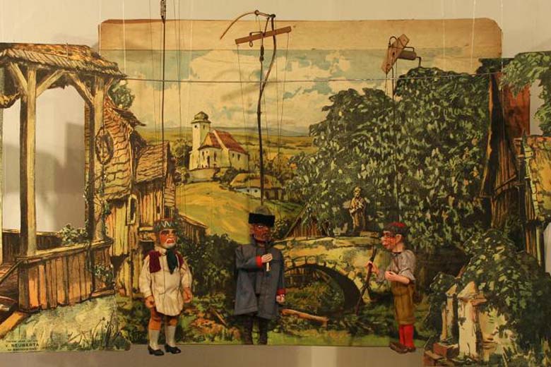 Parte de la la exposición Antiguos Teatros de Marionetas de República Checa.