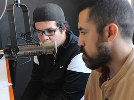 El programa radiofónico fue fundado por Félix Hernández, Raúl Gómez y Nahúm Ruiz.