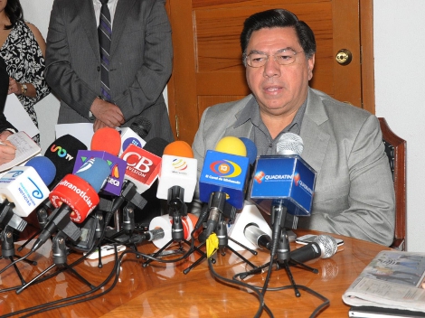 El secretario de gobierno de Michacán, Reyna 
