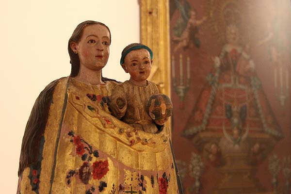 Parte de la exposición Ecos Testigos y Testimonios de la Catedral de Puebla,  en el Museo Amparo.