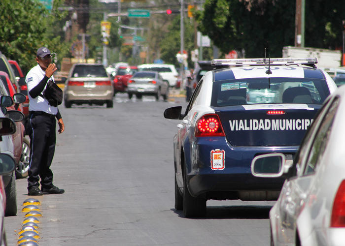El departamento de Tránsito y Vialidad busca que los tránsitos de Torreón ya no cometan más corrupción.