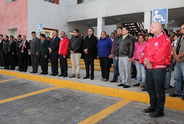 "El vampiro canadiense" colabora con Tlalnepantla