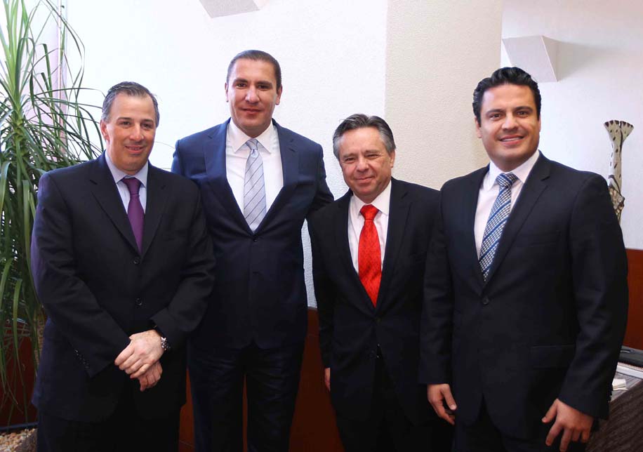 El gobernador Rafael Moreno Valle asistió a la XXV Reunión de Embajadores y Cónsules.