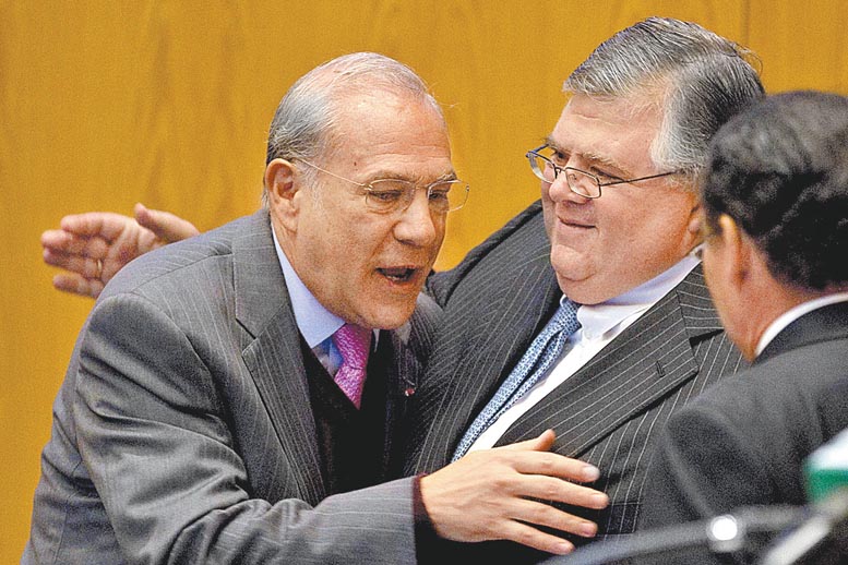 Luis Videgaray, Agustín Carstens y José Ángel Gurría, en el ITAM.