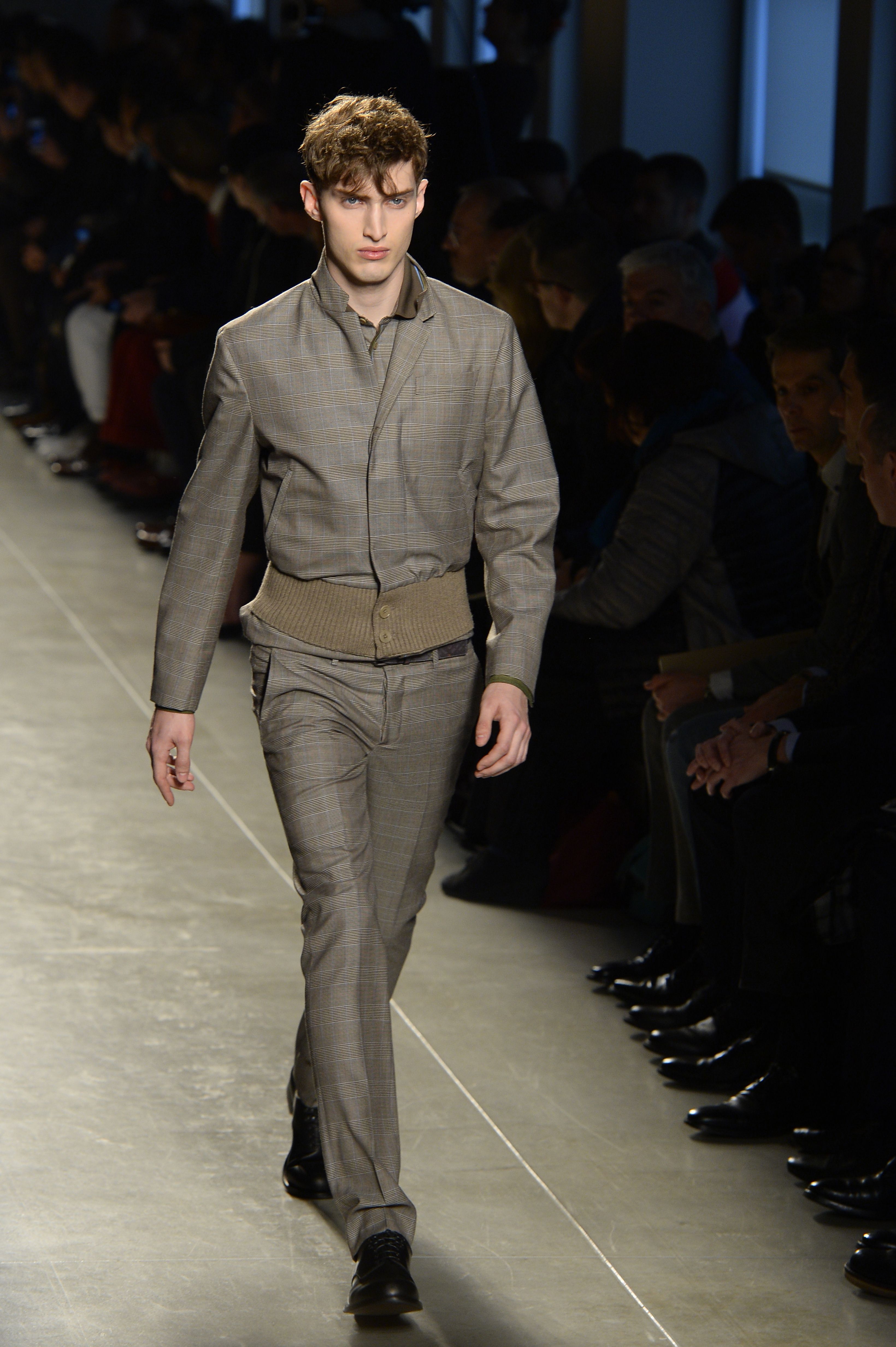 Colección Otoño/Invierno 2014-2015 de la firma Emporio Armani durante la semana de moda masculina de Milán 