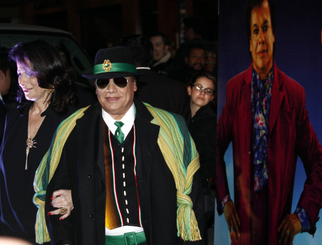 Juan Gabriel en la alfombra roja
