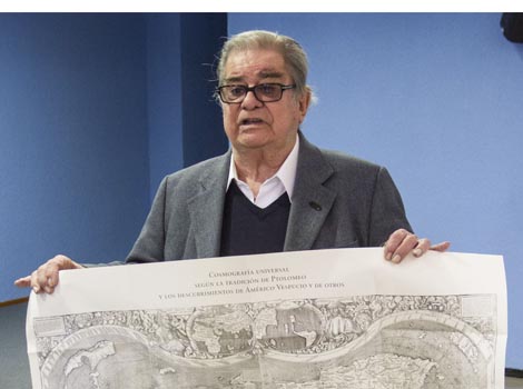 Miguel León-Portilla, toda una autoridad en materia de cultura y lengua indígena.