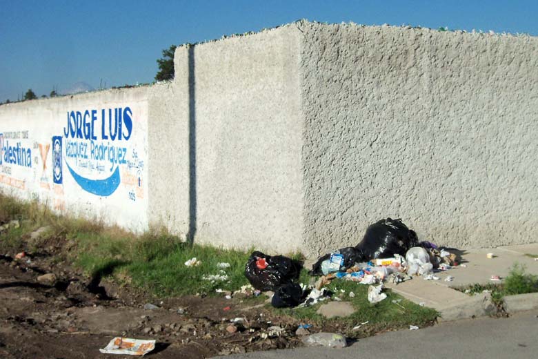 El ayuntamiento de Apizaco no ha logrado regularizar el sistema de recolección de basura desde unos meses.