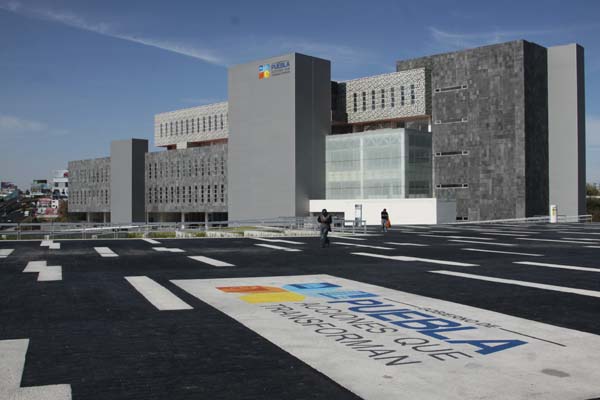 Centro Integral de Servicios (CIS) de la zona de Angelópolis.