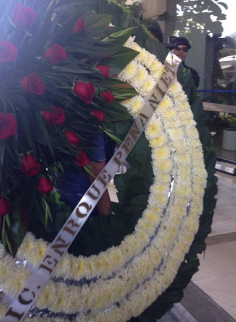 Corona mandada por el Presidente Enrique Peña Nieto