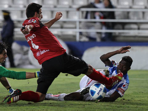 El cuadro hidalguense logró darle la vuelta a un partido que perdía desde el minuto seis. 