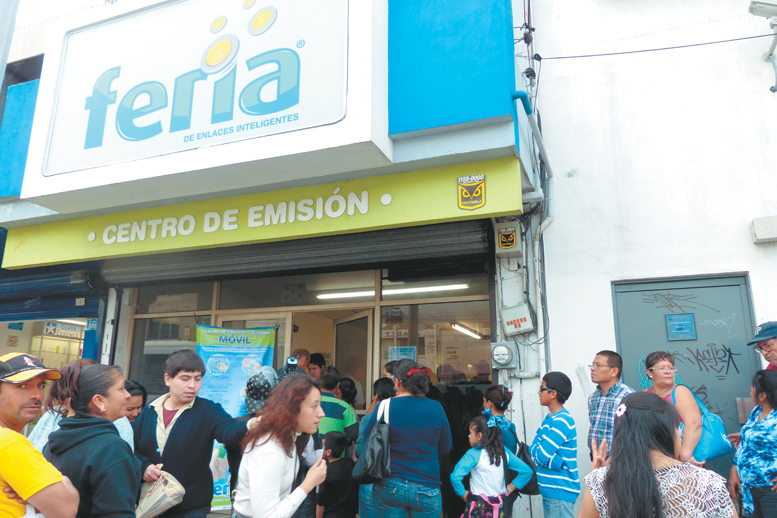 El último aumento volcó a cientos de personas a pasar al esquema de prepago.