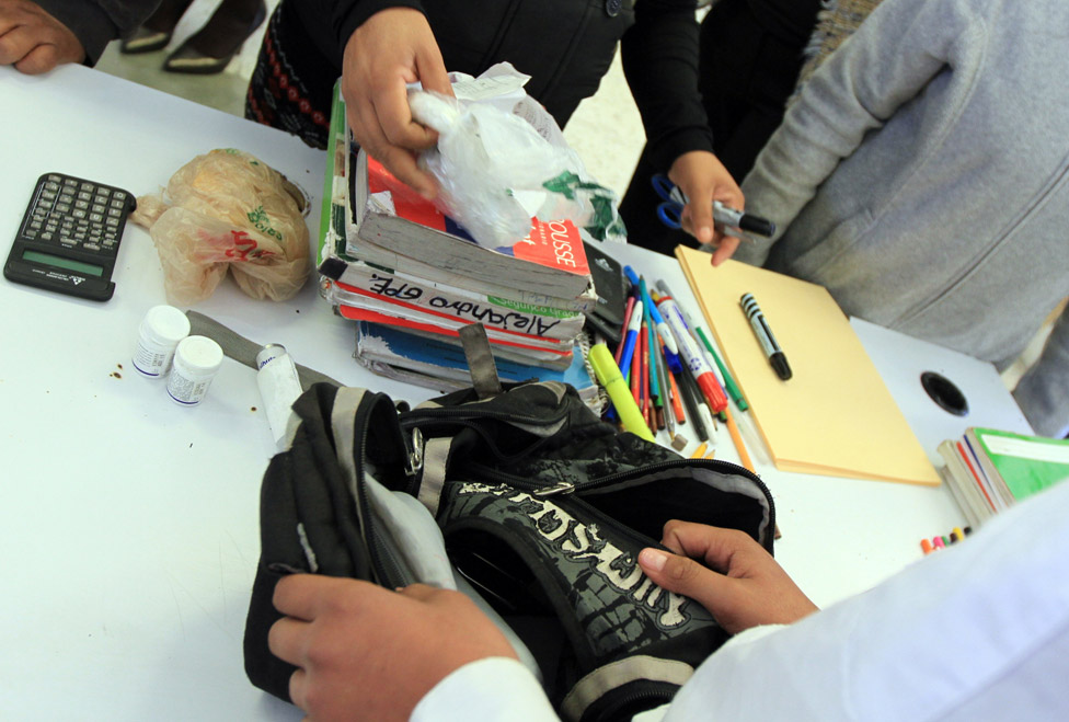 https://images.milenio.com/8YTifTROgwluG_l1hBG9lLBTbmo=/958x596/uploads/media/2014/01/20/fondo-operativo-mantener-salud-integral.jpeg