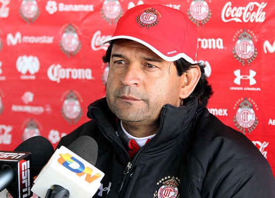A Cardozo no le preocupan problemas de Toluca para ganar en casa