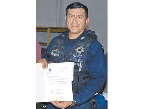 El nuevo funcionario.