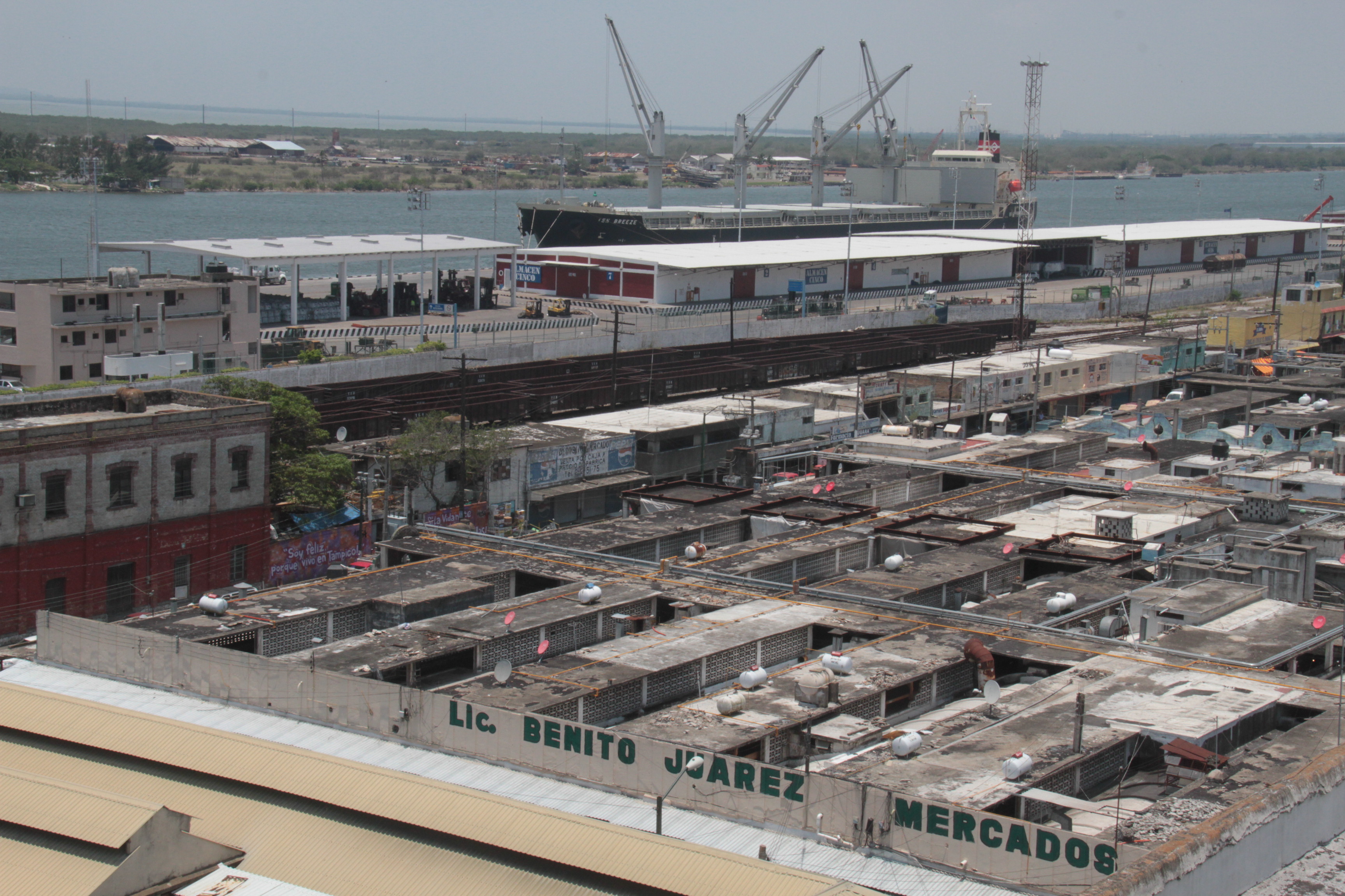 El gobierno del estado anunció una inversión superior a los 500 mdp para los nuevos mercados.