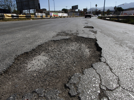 En lo que va del año la principal queja de los saltillenses son los baches.