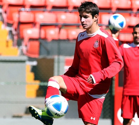 Jugadores escarlatas buscan un lugar en la Selección