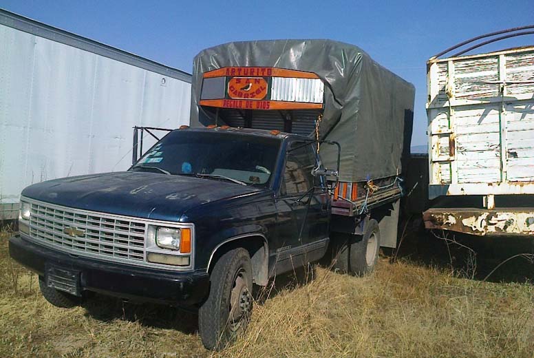 Camioneta de la marca Chevrolet que fue encontrada.