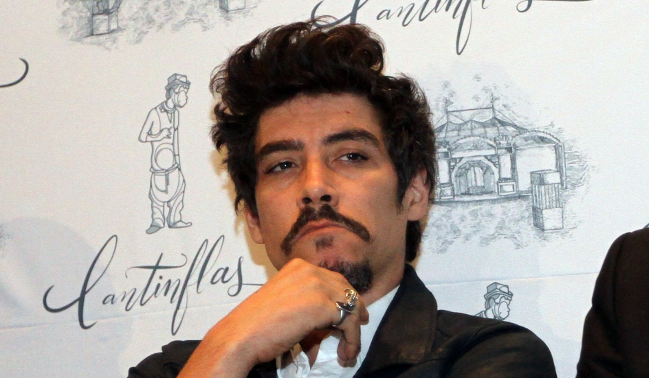 Óscar Jaeneada encarnará a Cantinflas 