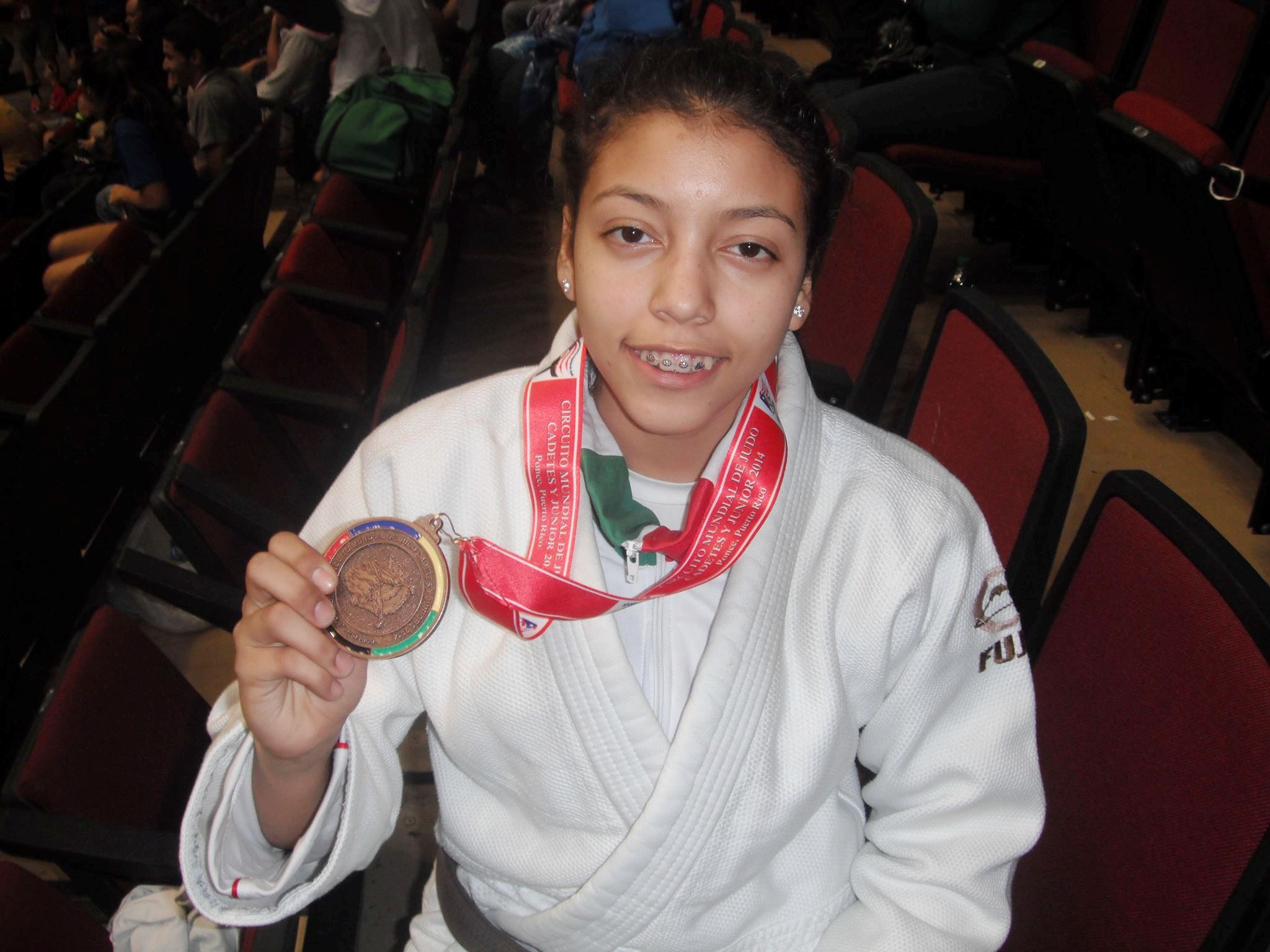 Samantha Barrios obtuvo medalla de bronce en evento realizado en Puerto Rico. 