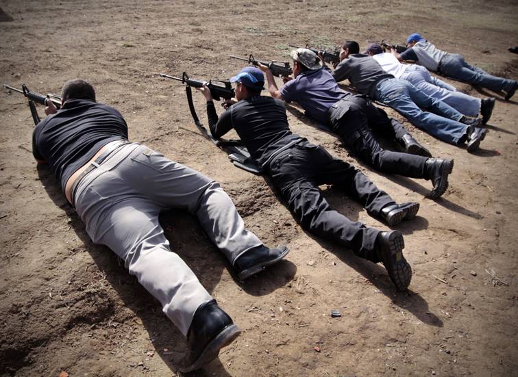 Capacitación a elementos policíacos. 
