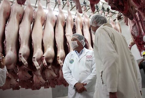 Carniceros compran en rastros clandestinos 