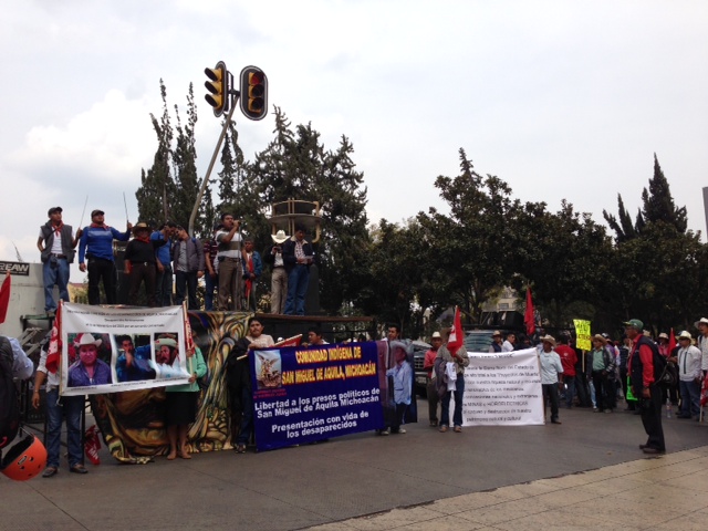Comuneros de La Aquila, Michoacán también se unen a la protesta