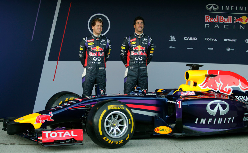 Sebastian Vettel y Daniel Ricciardo develaron el RB10