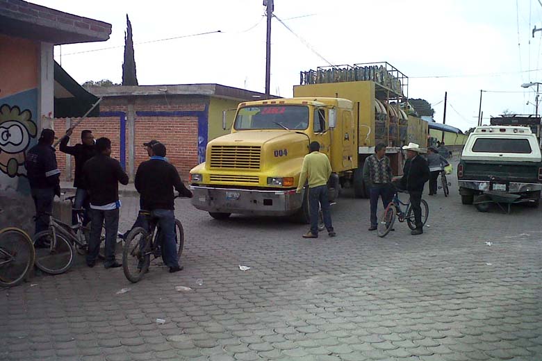 Conflicto por instalación de juegos mecánicos.