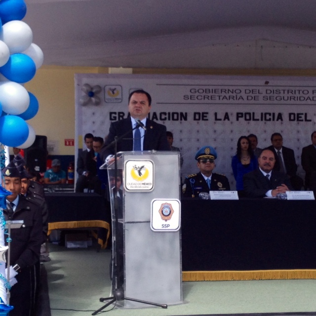 De las 25 plazas comerciales más importantes en el DF solo 10 cuentan con resguardo de la policía capitalina.