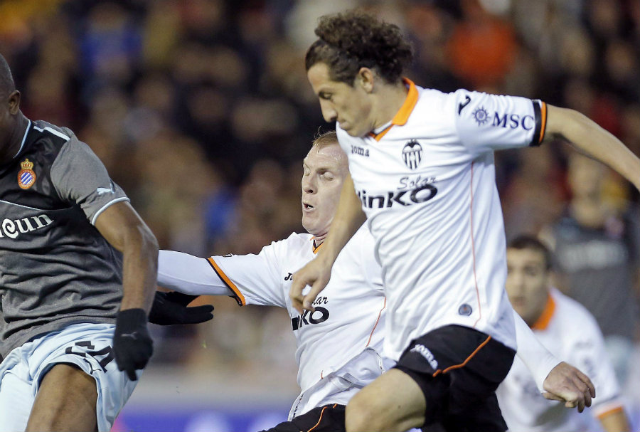 Guardado estará en Alemania