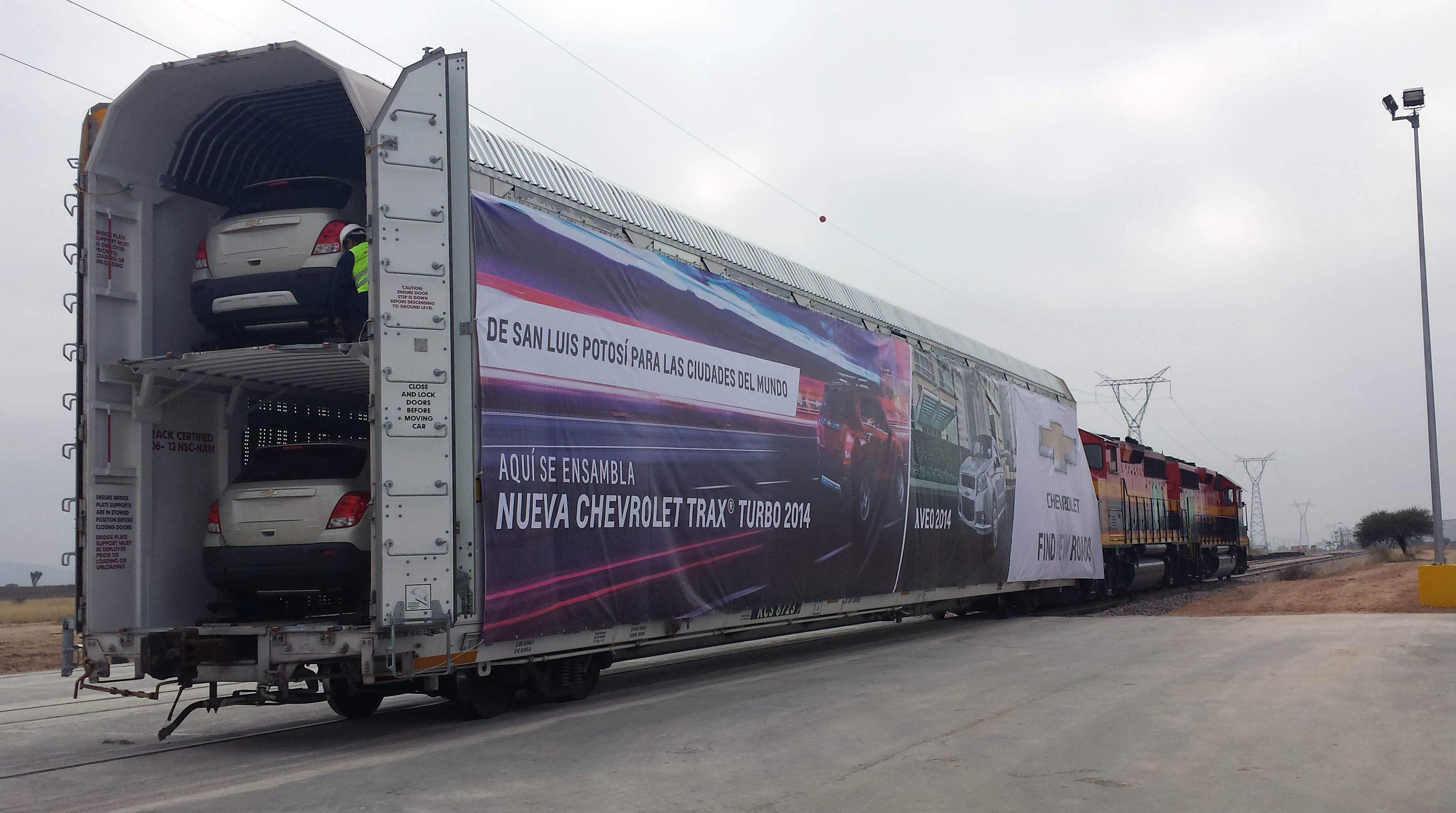 Inicio de operaciones de la nueva espuela de ferrocarril de GM