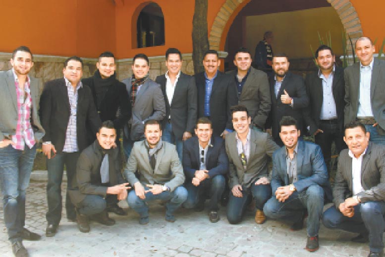 Hacen historia con regios- Grupo Milenio