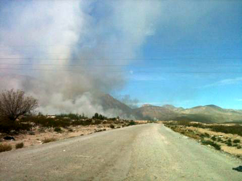 A lo lejos, así se miraba el incendio.