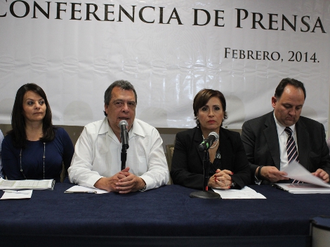 El gobernador de Guerrero, Ángel Aguirre Rivero, detalló que los recursos del Fonden serán aplicados para las diversas obras en la entidad.