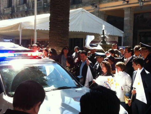 La jefa delegacional en Tlalpan, Maricela Contreras, entregó 16 motos y seis patrullas, y anunció una inversión de 50 millones de pesos para prevenció