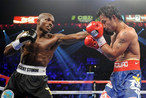 Timothy Bradley y Manny Pacquiao 