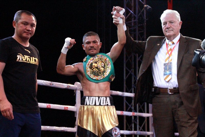 Oswaldo 'Gallito' Novoa destronó a Zhao Zhong