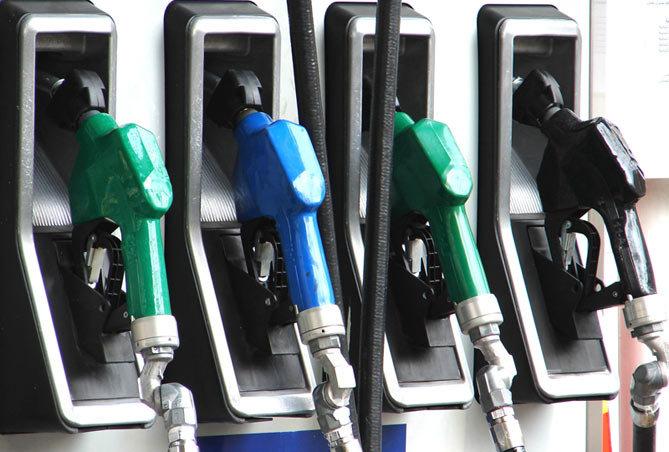 En 2013,  Pemex vendi´´o en el mercado naciona 787 mil barriles de gasolina 