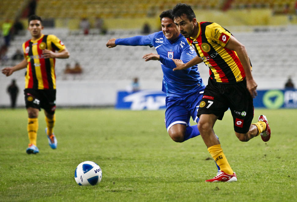 Leones Negros mostró paciencia o conformidad en el primer tiempo